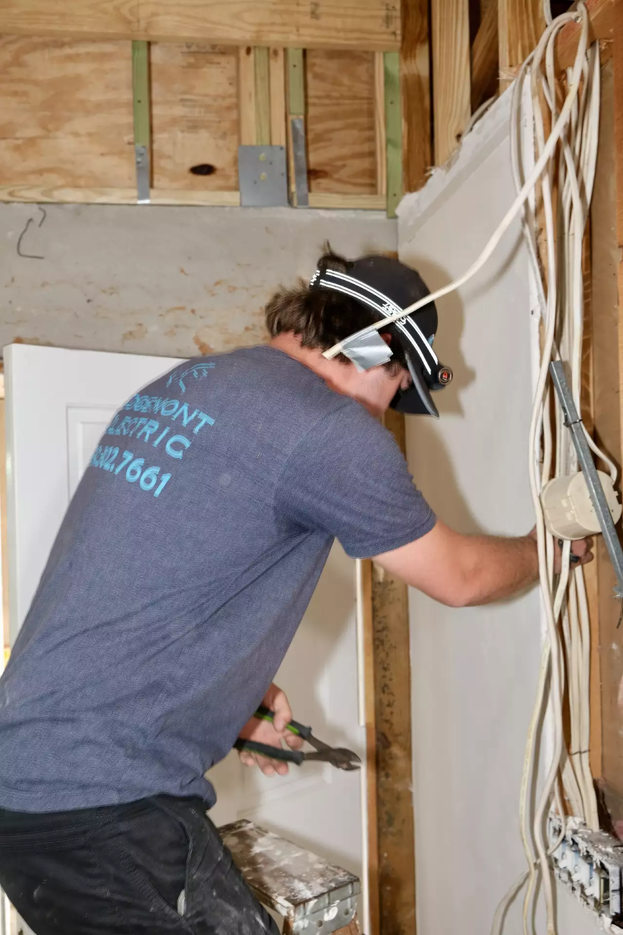 Indoor lighting installation