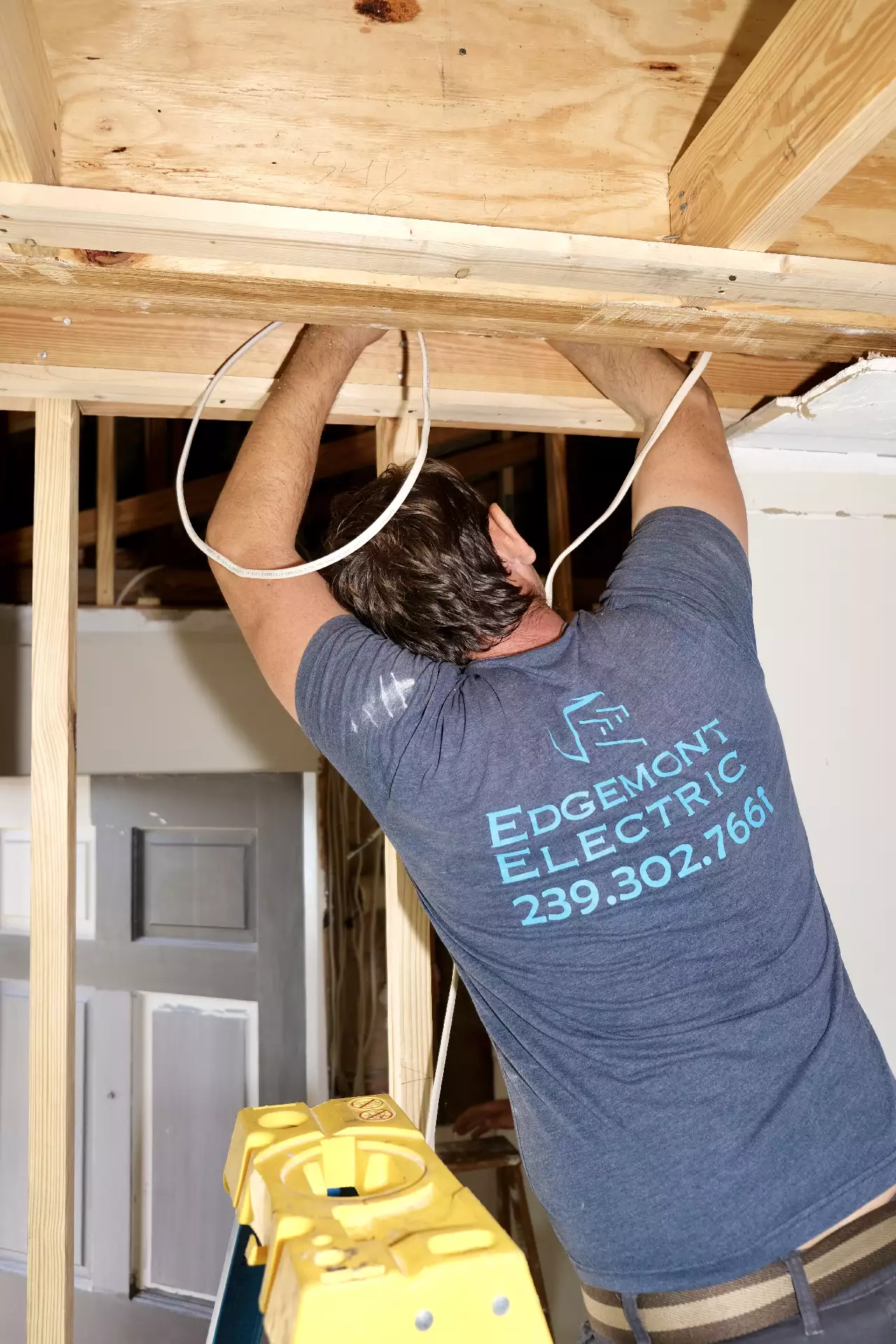 Electrical panel inspection and maintenance