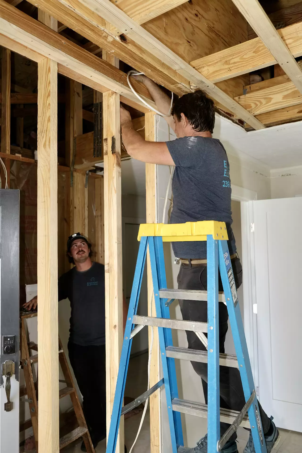 Circuit breaker maintenance